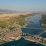 Pag - Sveta Marija 빌라 Bosana