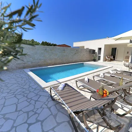 Pag - Sveta Marija 别墅